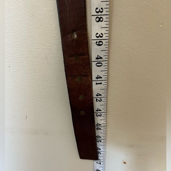 VTG Brass Buckle Belt Women Brown Genuine Leather Size 47” Classic Old Money - Picture 7 of 7